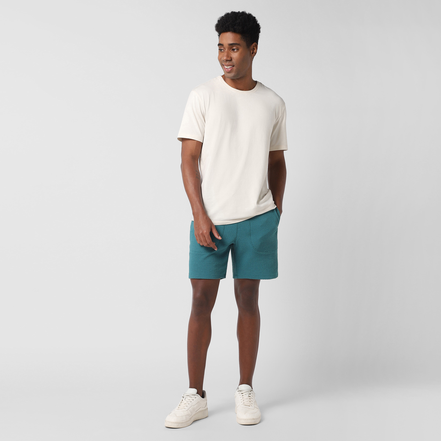 Roam Short