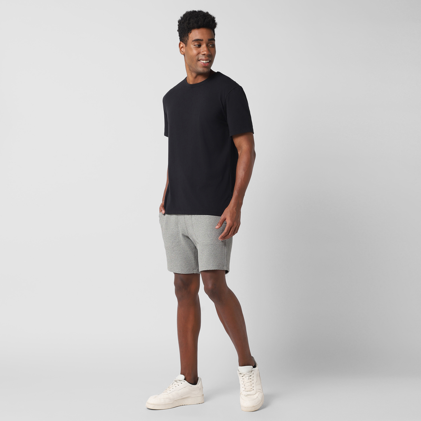 Roam Short