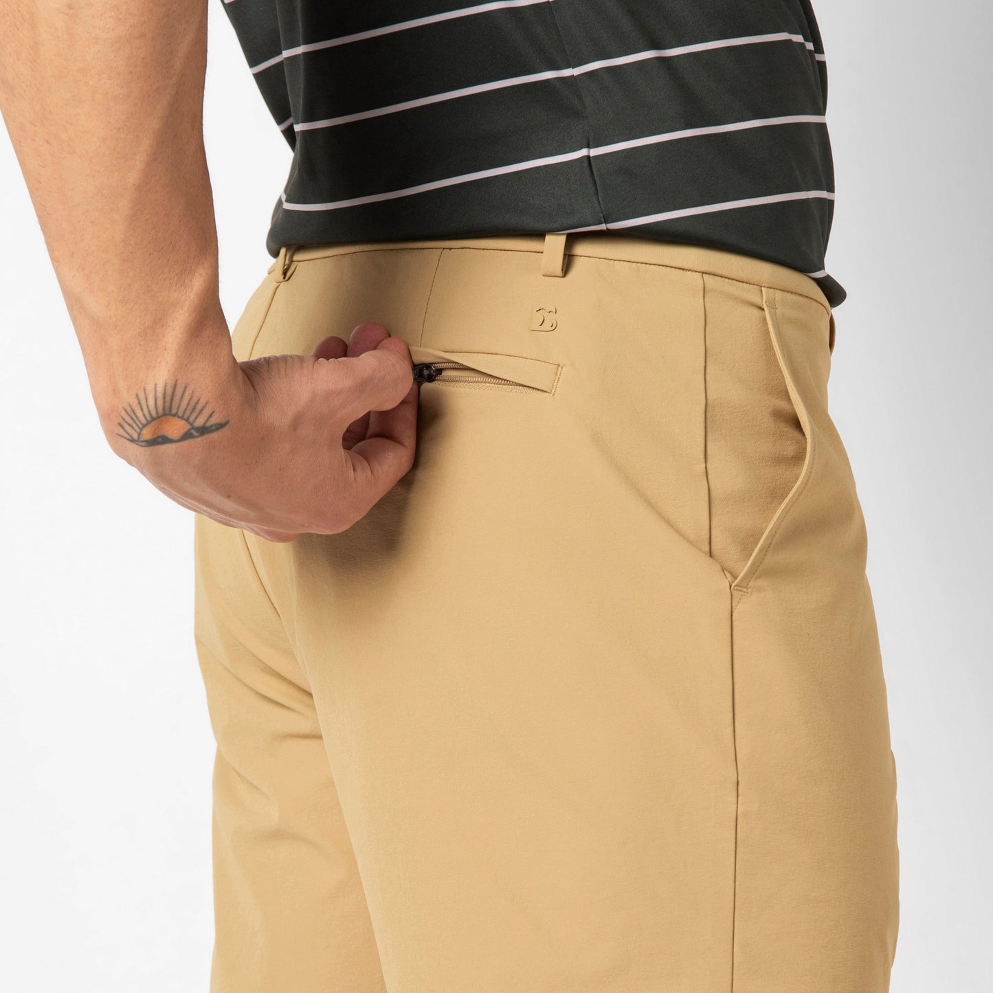 Tour Short