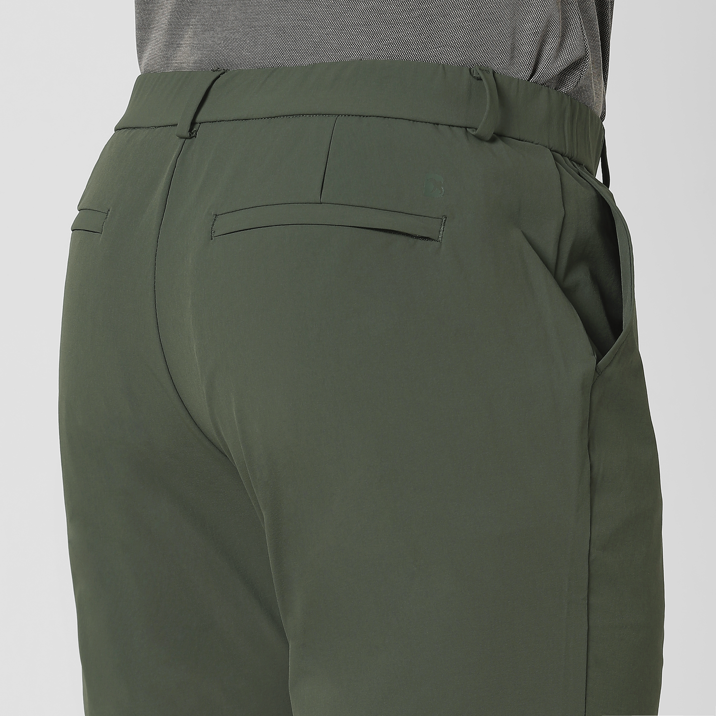 Tour Short